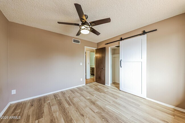 Building Photo - 18422 N 30th Ln