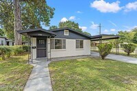 Building Photo - 2348 Sherrington St