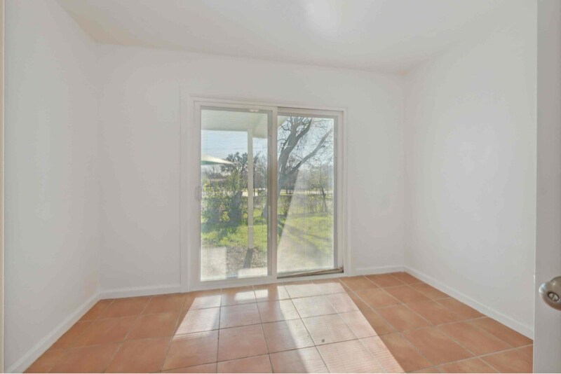 Building Photo - 810 Zachry Dr