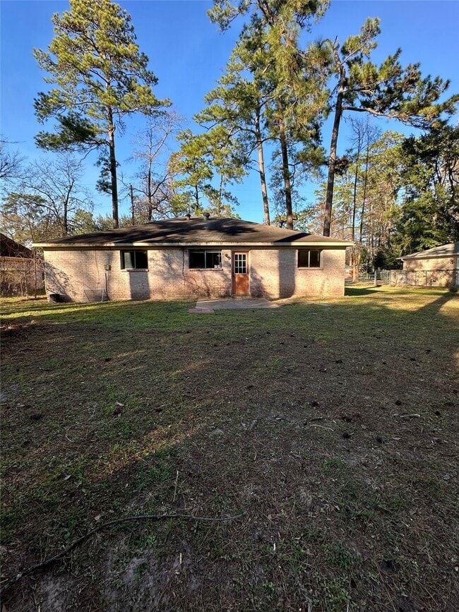 Building Photo - 3223 Brooktree Ln