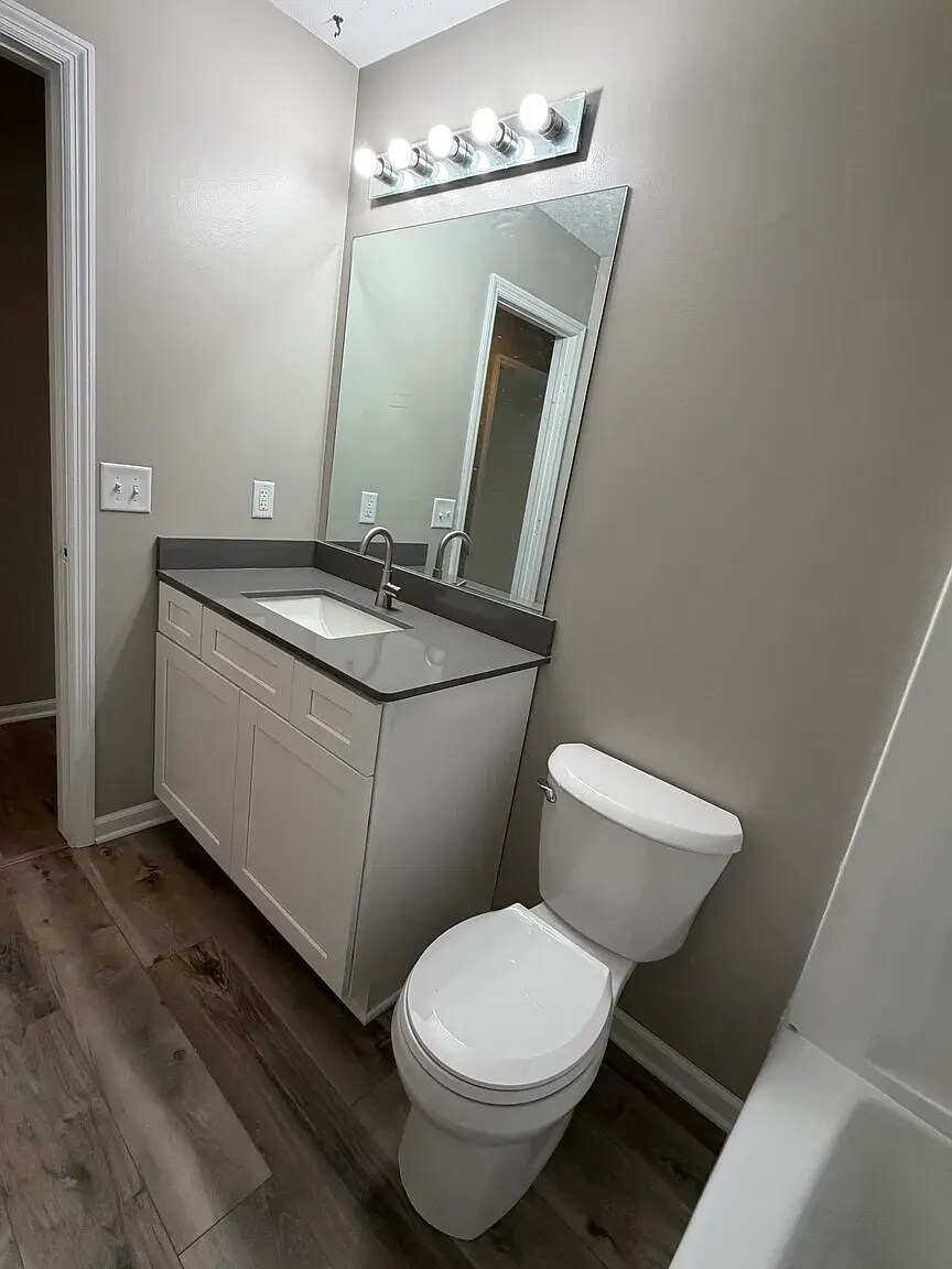 Building Photo - 6718 S 87th St