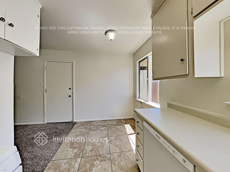 Building Photo - 2222 Babette Way