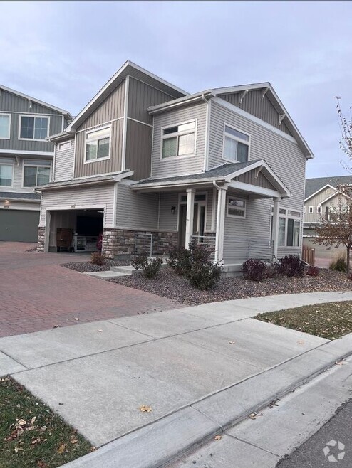 Building Photo - 10225 Yampa Ct