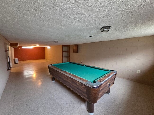 Building Photo - Well-Maintained 3BR Home – Garage + Washer/Dryer, dishwasher Included