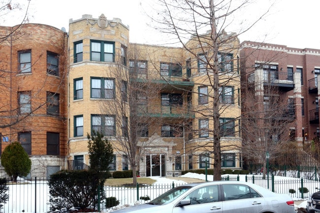 Building Photo - 4706 N. Beacon Street