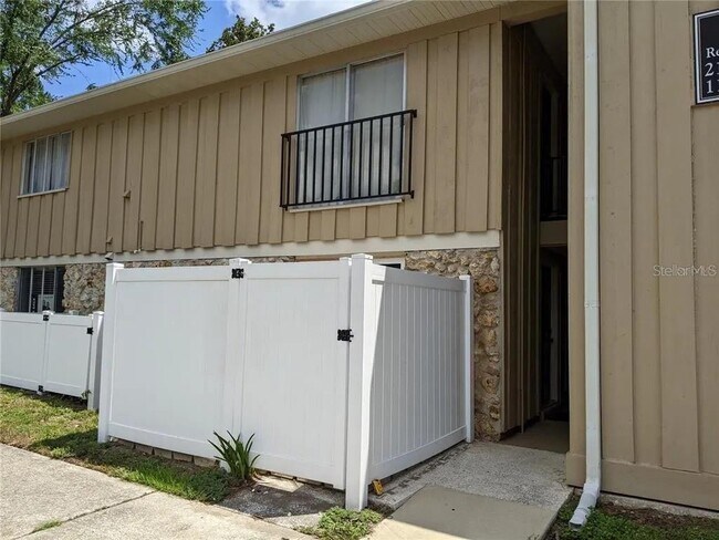 Building Photo - 507 NW 39th Rd