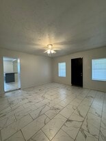 Building Photo - 2257 3rd St