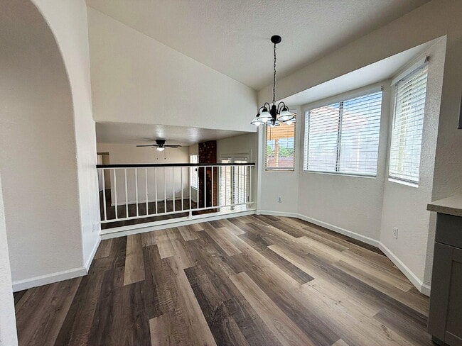 Building Photo - Spacious Garden Lakes Beauty – Vaulted Ceilings, 3-Car Garage & Stunning Upgrades!