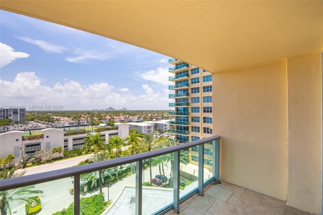 Building Photo - 2501 S Ocean Dr