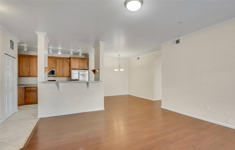 Building Photo - 3875 S Dayton St