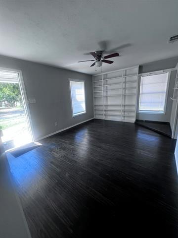 Building Photo - 1333 Meadowbrook Dr
