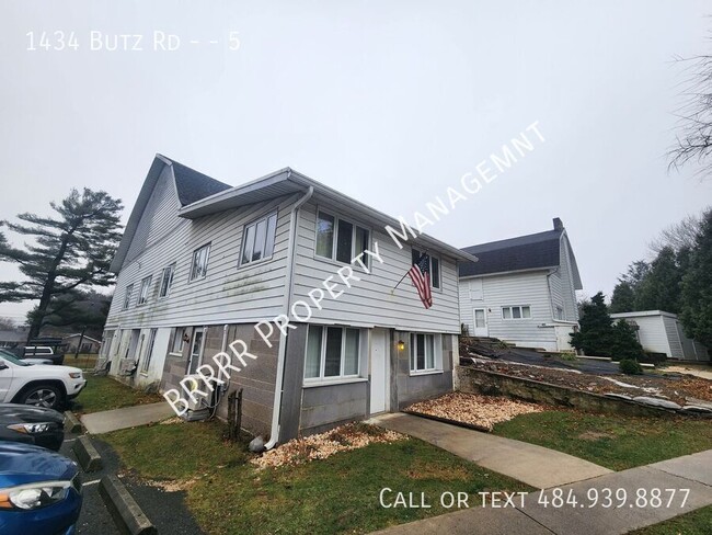 Building Photo - Cozy and affordable 1st floor 1 bedroom ap...