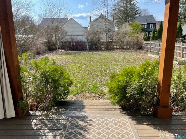 Building Photo - 99 Penn Dr