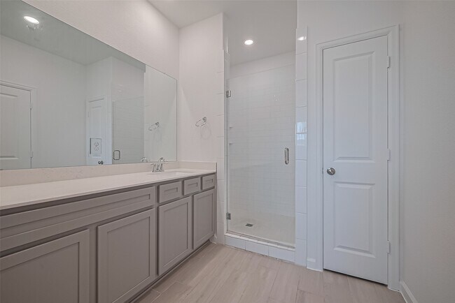 Building Photo - 5623 Foggy Vine Ct