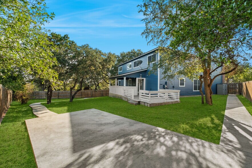 Building Photo - 7706 Mainland Woods