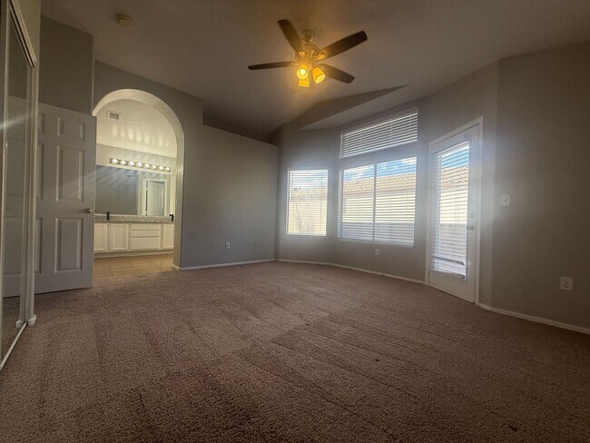 Building Photo - 2110 E Saltsage Dr