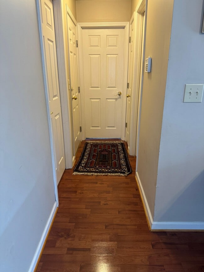 Building Photo - 5731 Blackley Ln