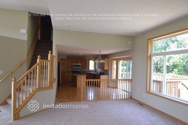 Building Photo - 10312 Kalen Ln NE