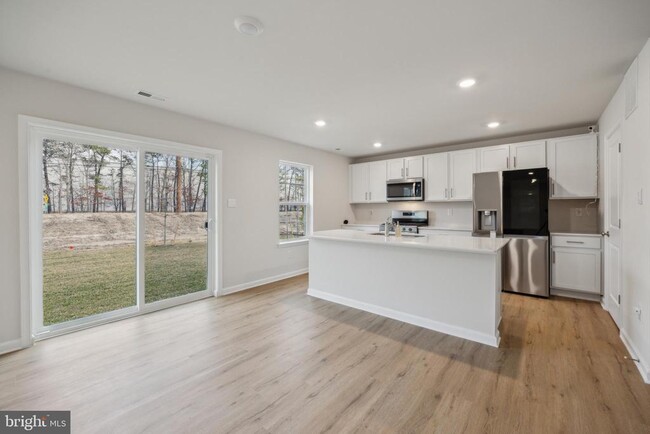 Building Photo - 107 Malibu Dr