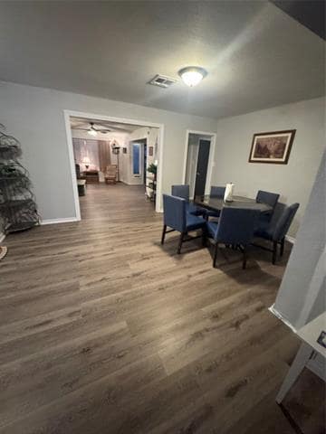 Building Photo - 1470 Beechwood Ln