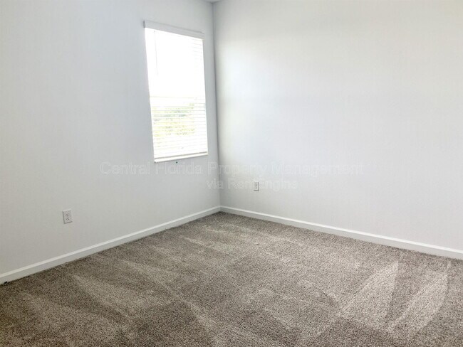 Building Photo - 125 Pineywoods St