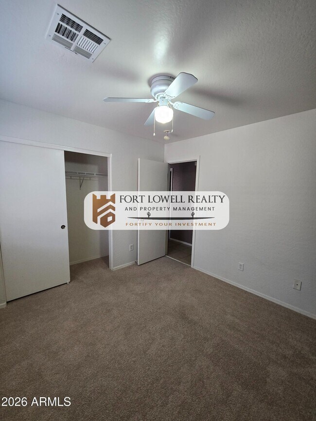 Building Photo - 23952 W Desert Bloom St