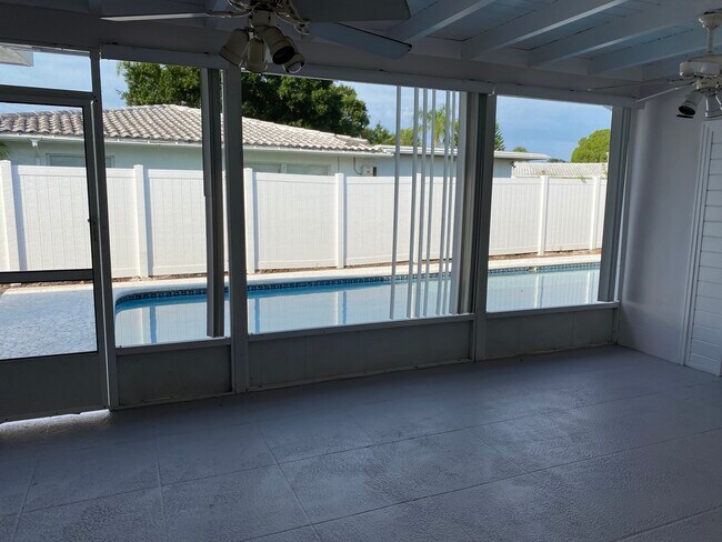 Building Photo - 8402 Lava Pl