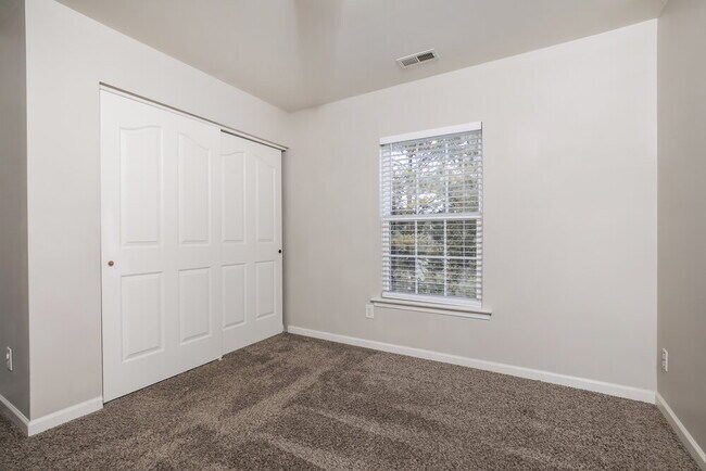 Building Photo - 8904 Elizabeth Bennet Pl