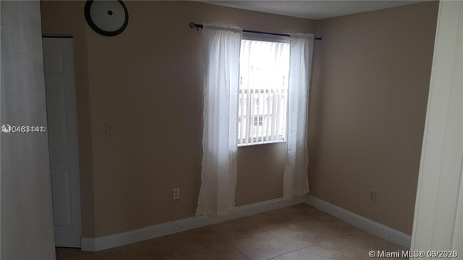 Building Photo - 8660 NW 5th Ter