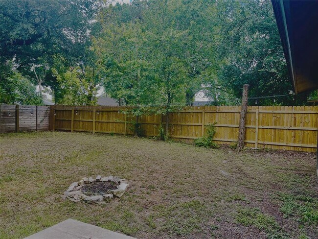 Building Photo - 1109 Gardner Cove
