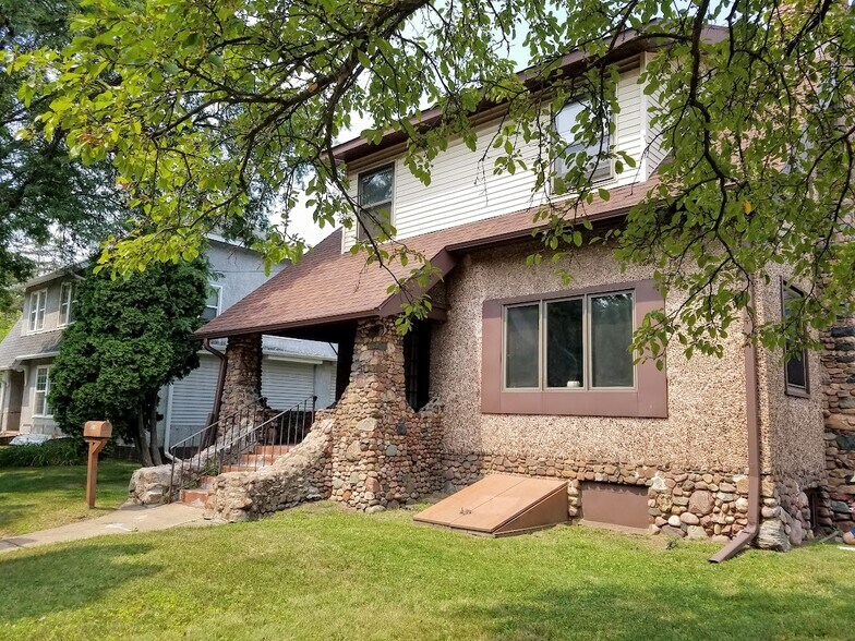 Building Photo - 318 Marston Ave
