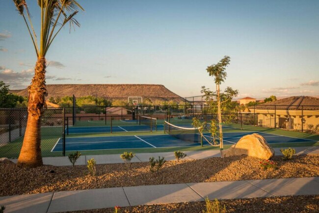 Building Photo - 1111 Gap Canyon Pkwy