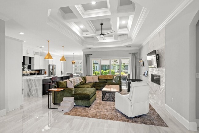 Building Photo - 5960 Bolsena Pl
