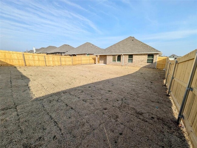 Building Photo - 2224 NW 170th St