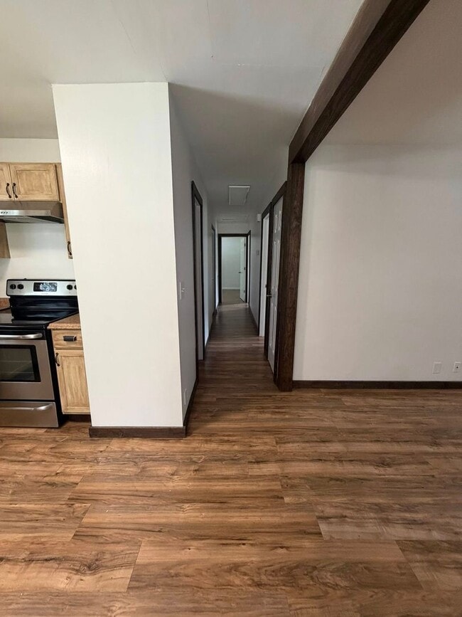 Building Photo - 3BR Rental in Quiet Fort Oglethorpe Neighborhood – Minutes from Battlefield Parkway & Chickamauga...