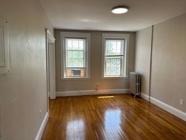 Building Photo - 1 Craigie St