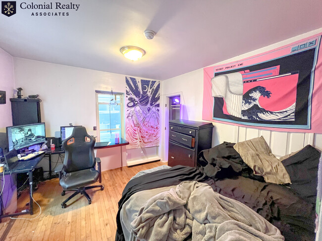Building Photo - 64 Tremont St