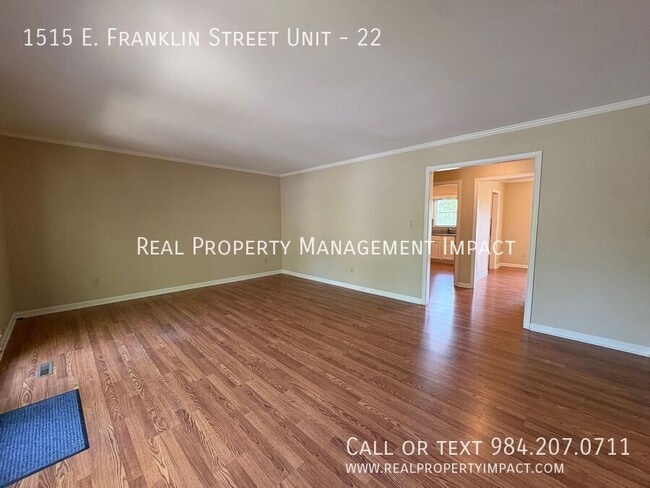 Building Photo - 1515 E Franklin St