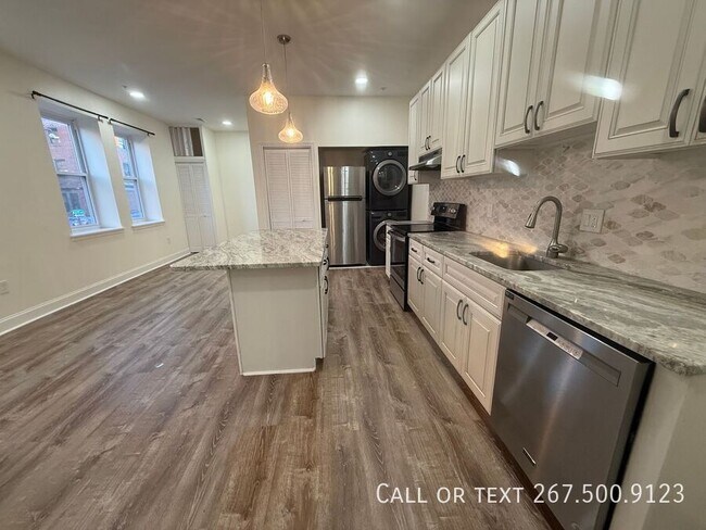 Building Photo - 301-03 South street-Unit 2