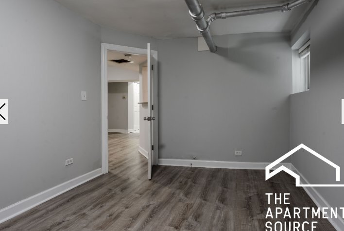 Building Photo - 5051 N Damen Ave