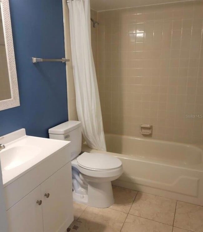 Building Photo - 781 Squirrel Ct