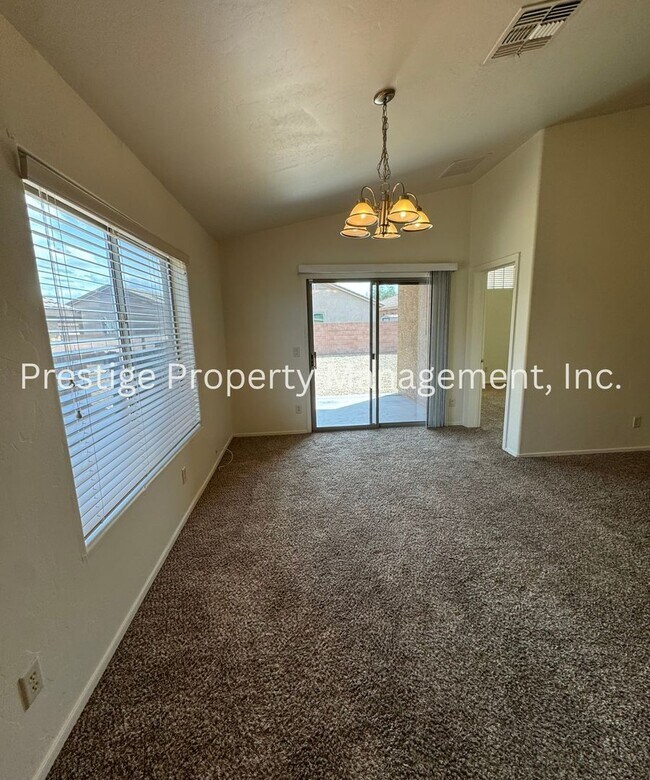 Building Photo - Charming Desirable Vail Home