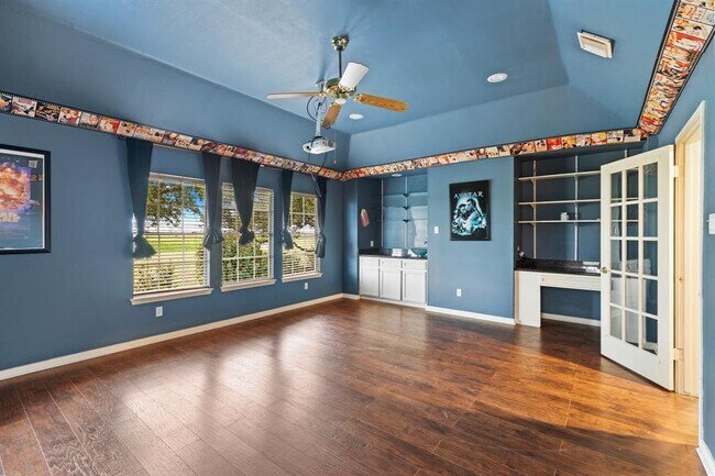 Building Photo - 4214 Caroline Ct