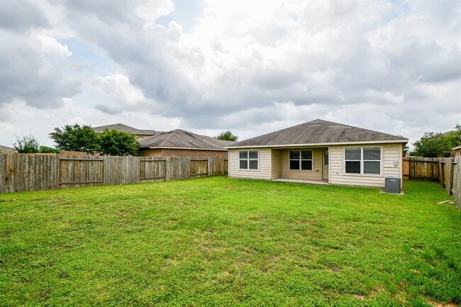 Building Photo - 6615 Poplar Rose Ct.
