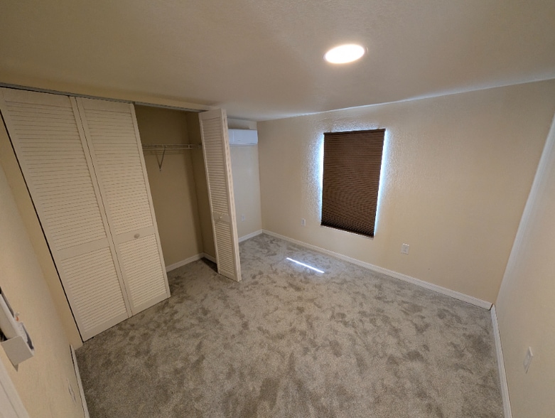 Building Photo - 5072 SE 137th Pl