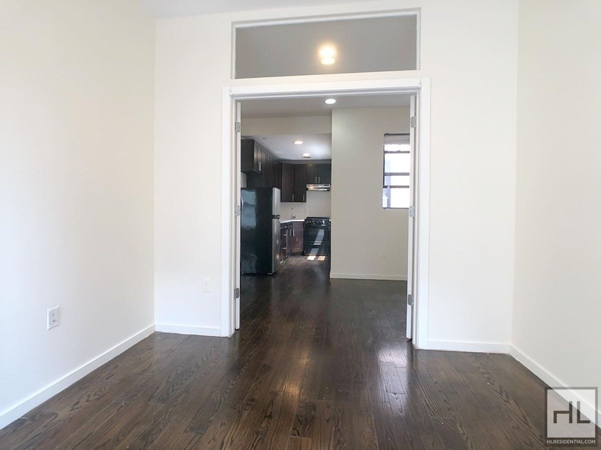 Building Photo - NOSTRAND AVENUE / Crown Heights 1-Bed