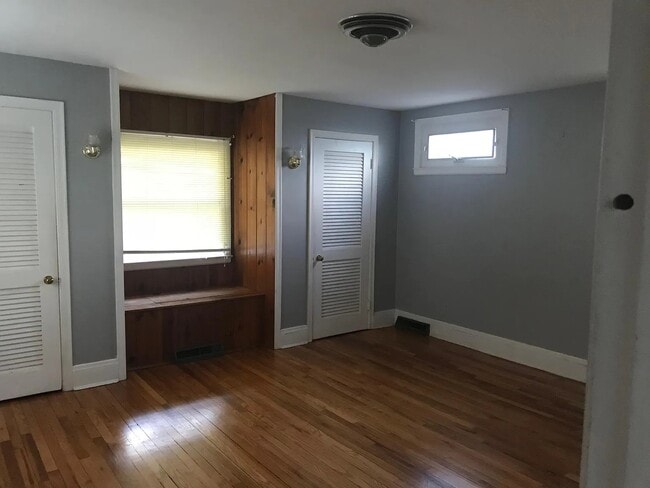 Bedroom 1 - 1300 Cryer Ave