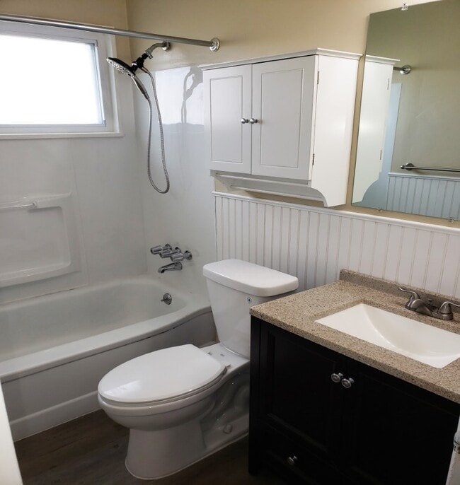 Building Photo - 2803 Normandy Rd