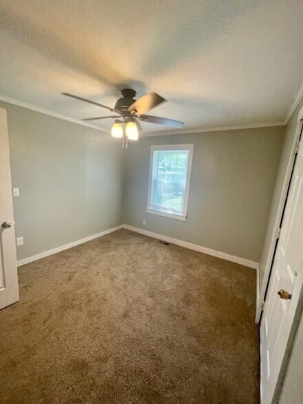 Building Photo - 112 Polk St