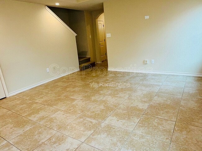 Building Photo - 7108 Micayla Cv